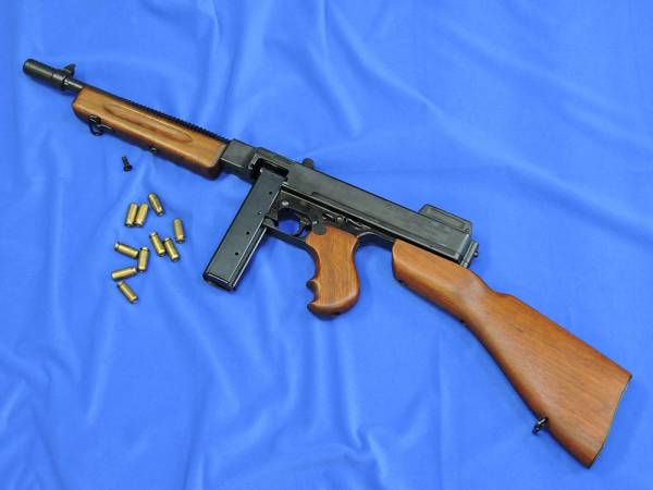 ■ＭＧＣ　トンプソンＭ１９２１　おまけ付き【未発火】