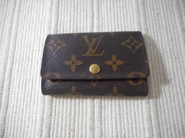 LOUIS VUITTON ブラックキーケース　6連 LOUIS 6連キーケース ルイヴィトン VUITTON キーケース ミュルティクレ