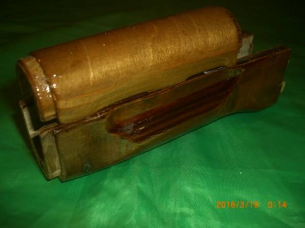 旧ソ連軍、ＡＫ用ハンドガードセット、実物、未使用、木製