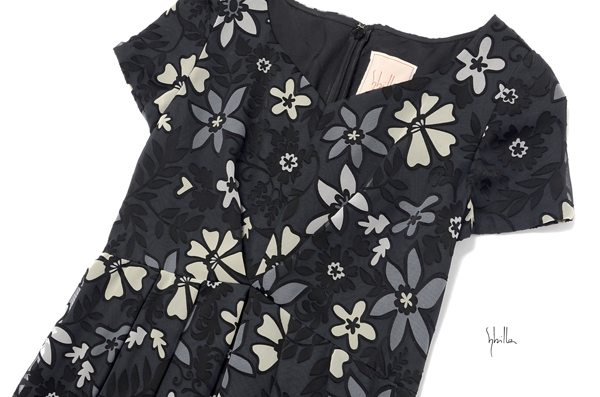 美品★Sybillaシビラ★お洒落！フラワープリントワンピースY128