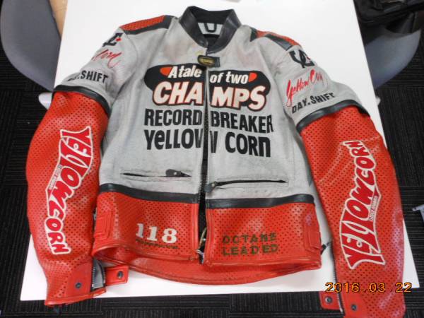 YELLOW　CORNフェイクレザーメッシュジャケット　サイズL