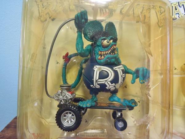 ラットフィンク フィギュア Rat スケートボード Fink Ed on アクション
