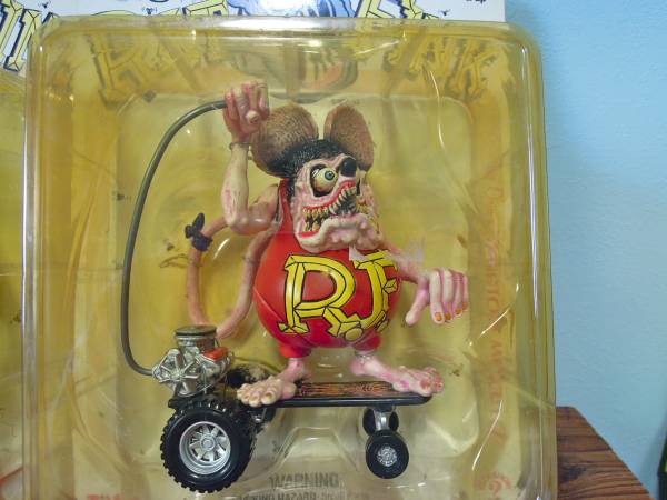 ラットフィンク フィギュア Rat スケートボード Fink Ed on アクション