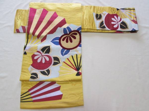 アンティーク　名古屋帯　黄色地　青海波地　モダン扇子に花模様