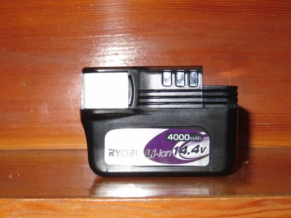 リョービ　リチウムイオンバッテリー B-1440L 4000mAh 新品