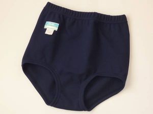 カンコー ブルマのYahoo!オークション(旧ヤフオク!)の相場・価格を見る