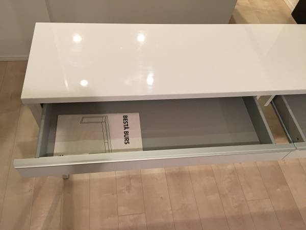 IKEA BESTA BURS デスク ハイグロスホワイト 180x40x74cm(アクリル