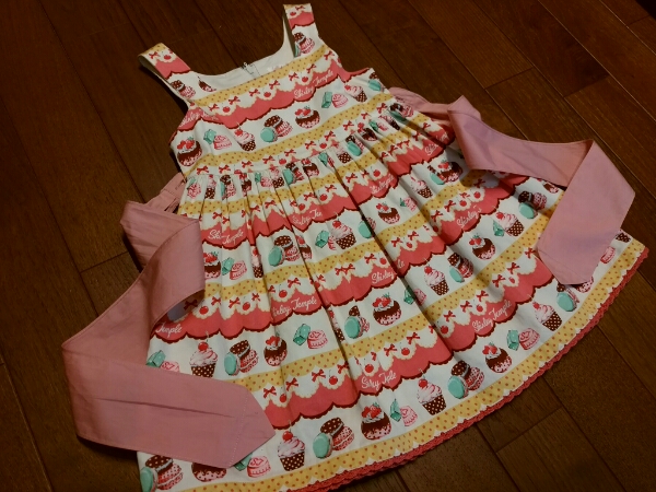 美品！110☆シャーリーテンプルのワンピースOPピンクケーキ柄