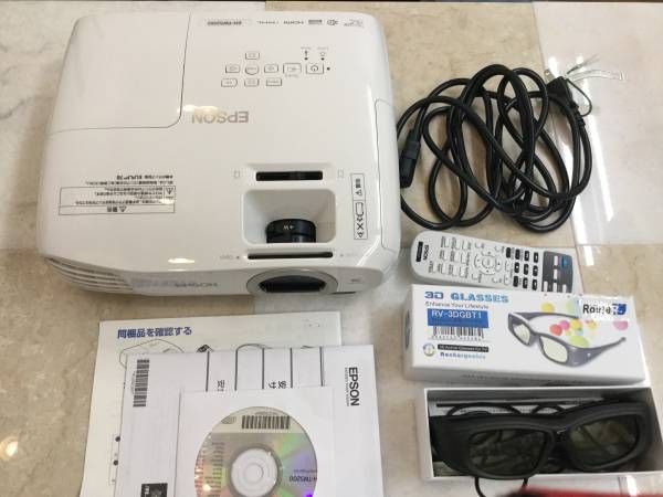 EPSON EH-TW5200 プロジェクター　ランプ62時間　　
