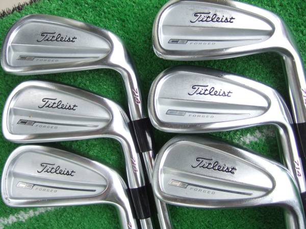 k◆　日本仕様　タイトリスト　714CB　DGS200　6本セット