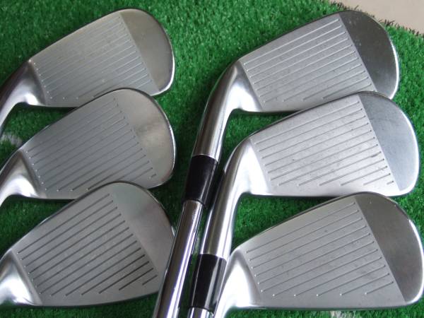 k◆　日本仕様　タイトリスト　714CB　DGS200　6本セット