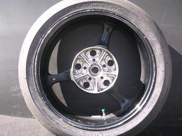 CBR1000RR リアホイール 曲がり無 美品 SC57