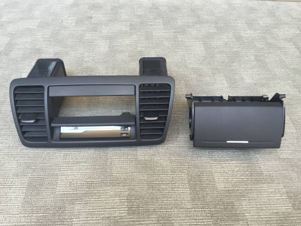 ★SUBARU　レガシィ（BP5，BL5）　センターパネル★
