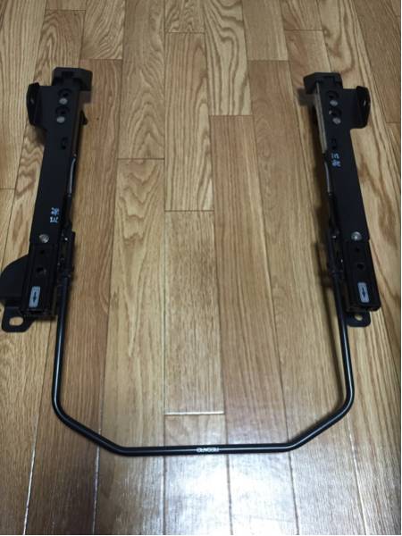 BMW E46 RECAROシートレール 運転席