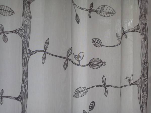 IKEA　カーテン　EIVOR　未使用　プリーツテープ付　2枚組