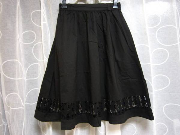 新品　スカラー　スカート　ひざ下丈　M　ネコレース