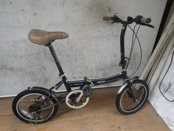 ミニ　折り畳み　自転車　１６インチ　６段　変速　緑　鶴見　発