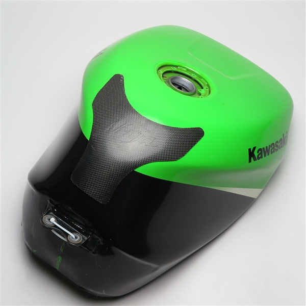 ♪ZX-7R/ZX7R 純正 ガソリンタンク (K0530A16)補修ベース Fuel Gas