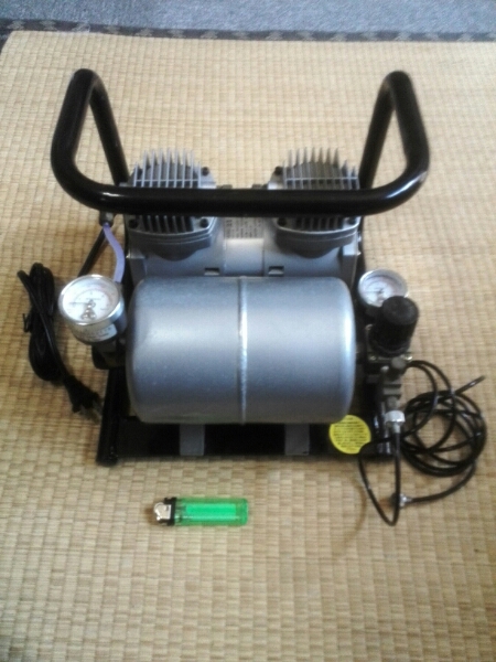 コンプレッサー　ホビー　ブラシ　DIY 中古