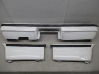 Y30 セドリック 純正 リア バンパー 白 訳有