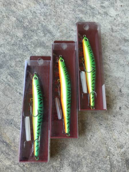 SALE，2025 シュマリ 110F SUMARI ティムコ サクラマス 3本(その他)｜売買されたオークション情報、yahooの商品情報をアーカイブ公開 - オークファン 淡水