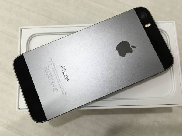 h Docomo Iphone 5s グレイ 64gb Me338 利用制限 アップル 売買されたオークション情報 Yahooの商品情報をアーカイブ公開 オークファン Aucfan Com