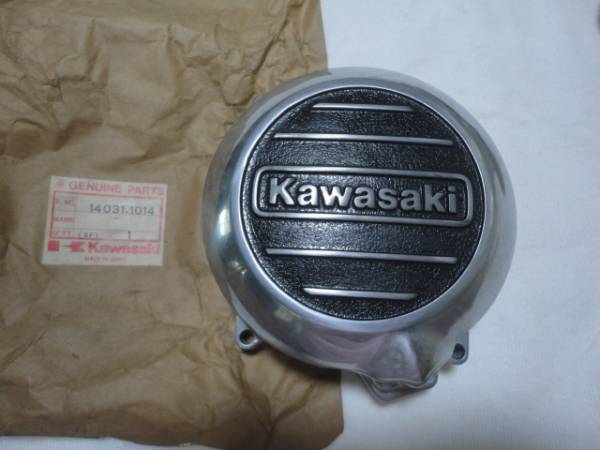 純正　新古　ジェネレーターカバー　Ｚ４００ＦＸ