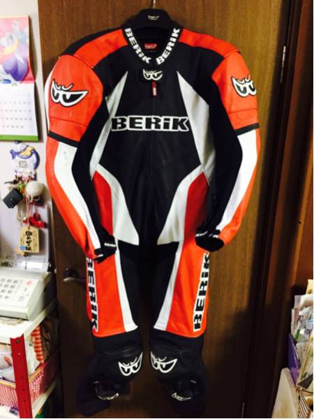 ベリック BERIK レーシングスーツ ツナギ レッド 中古 黒 赤 XLW