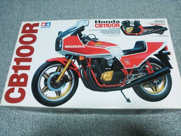 タミヤ タミヤ CB1100R 1⁄6 CB1100R (1／6 オートバイ:16022)