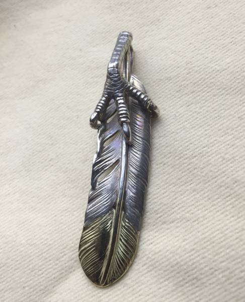 希少 ゴローズ 銀爪先金フェザー 右_2