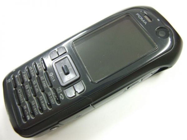 [E-7746] ドコモ　SO902iWP+　シティダーク