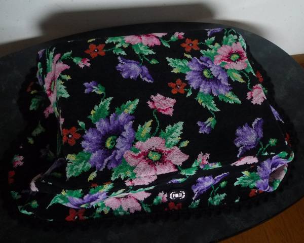 未使用☆フェイラー シュニール織 マルチカバー ループレース付