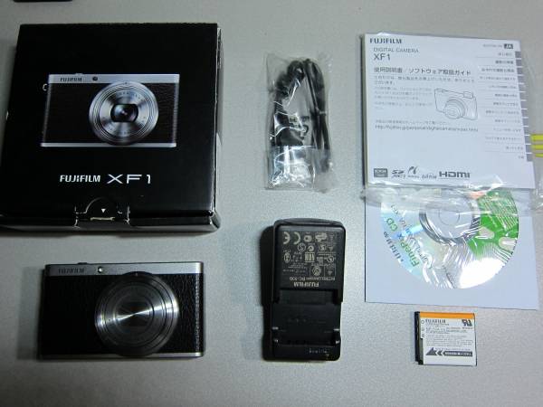 ★☆FUJIFILM XF1 BLACK ジャンク品　☆★