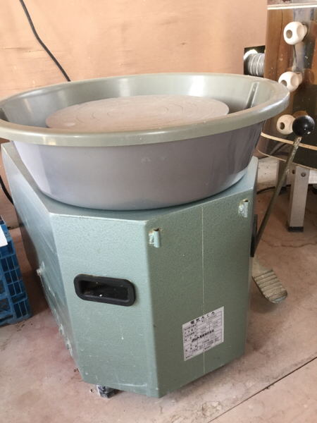 TP-250 大型電動ろくろ (ドベ受付き) | 陶芸ショップ.コム グット電機 