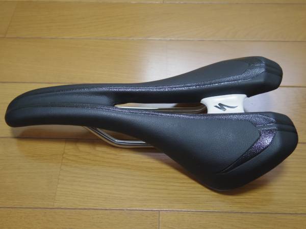 スペシャライズド ROMIN Evo Comp Gel 143mm SPECIALIZED