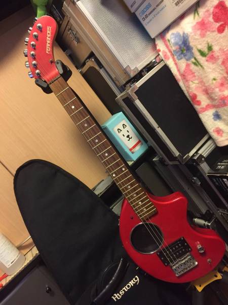FERNANDES デジゾーハイパー(ジャンク)＋専用ハードケース＋付属品