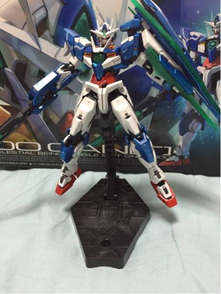ガンプラ　RG ダブルオークアンタ　塗装　完成品 RG 1⁄144 GNT-0000 ダブルオークアンタ ガンプラ作例RG ダブルオー