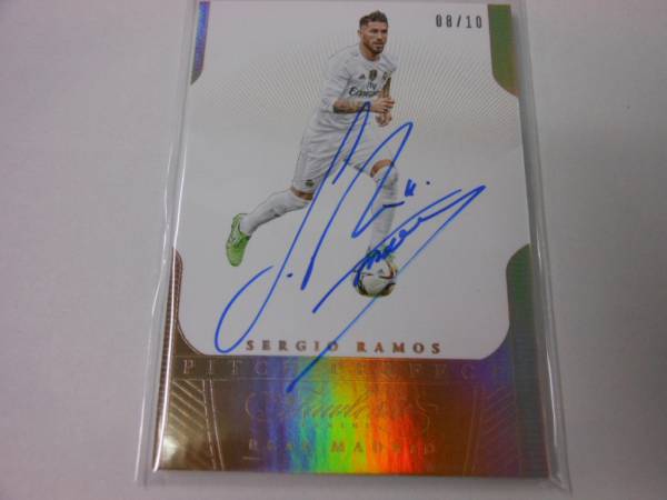 Flawless Soccer Pitch Perfect Gold 8/10 Sergio Ramos - Real