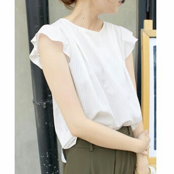 SLOBE IENA 今季フリルストライプブラウス