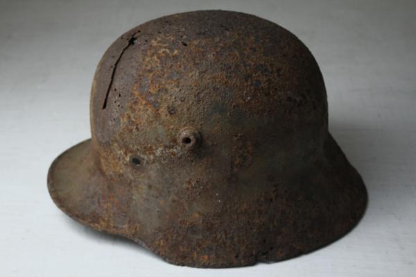 TB526戦時 鉄帽 ヘルメット◇ミリタリ/旧ドイツ軍/兜/戦争/軍隊