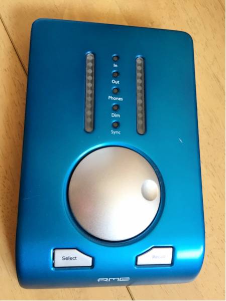 RME Babyface BLUE edition