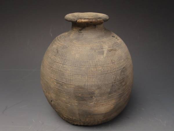 須恵器　土器線刻模様の陶器香炉？瓶？ 須恵器 文化遺産オンライン 人物線刻装飾付子持壺須恵器（伝愛媛県北条