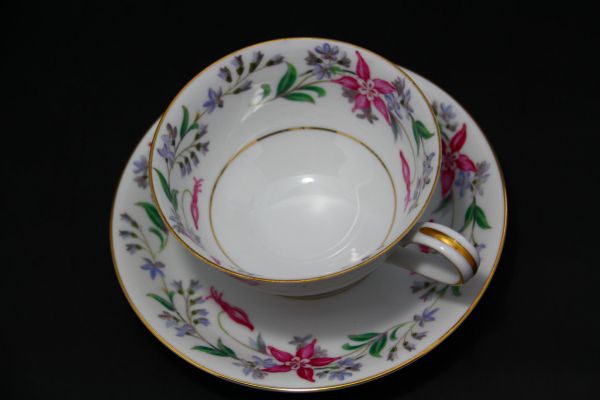 超稀少 オールドノリタケ 1933年+花柄金彩 カップ&ソーサー 【公式通販】