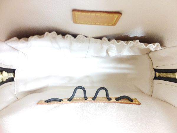 ヴィトン VUITTON スポンティーニ ハンドバック AR0092 FC6719