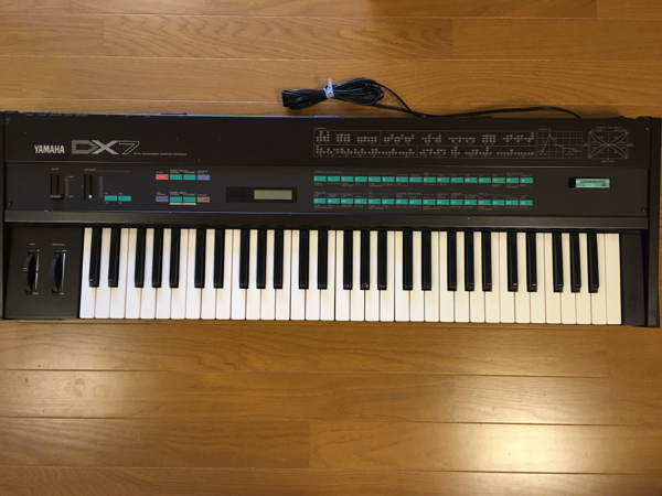 YAMAHA DX7 シンセサイザー デジタルシンセサイザー ケースあり