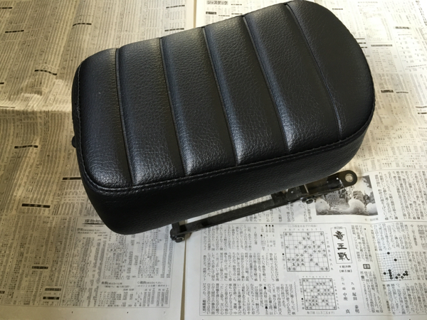 モトコンポ シート 張り替え ベース付き