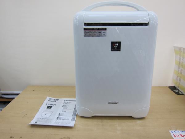 ☆シャープ 除湿機 CV-B100-W 2012年製 プラズマクラスター付 ○