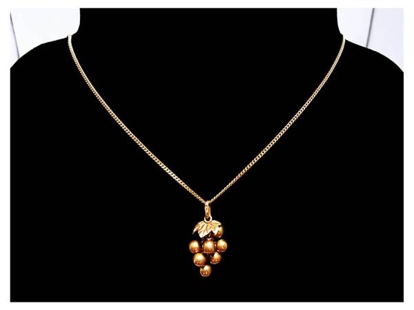 《ジュエリー》K18 グレープ(葡萄)モチーフ ネックレス40cm 18金製 アンティーク品