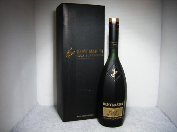 未開栓 レミーマルタン スペリオール 箱付 700ml 40％ 3D-15-3-162350 