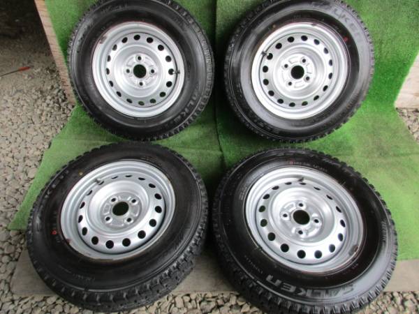 ☆売り切り バリ山スタッドレス*165R13 LT*プロボックス等 ST-5 【公式